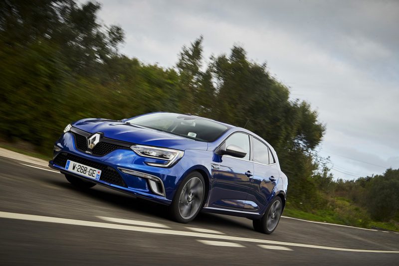 Aralık 2016 – Renault’da Aralık Ayında “ÖTV ve Kur Farkı Bizden” Kampanyası