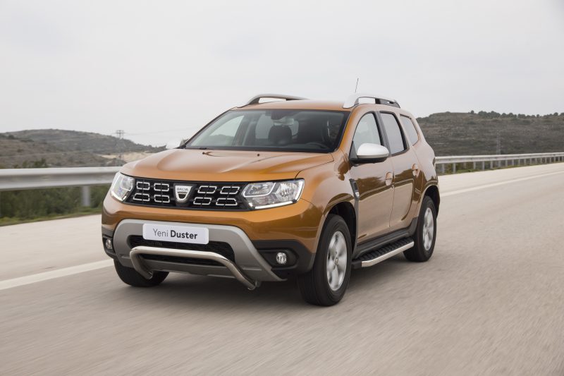 RENAULT YILIN İLK YARISINI LİDER TAMAMLADI