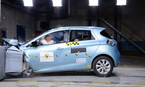 Euroncap’ın Zoe’ye Verdiği 5 Yıldız Renault ZE Serisini de Zirveye Yerleştirdi