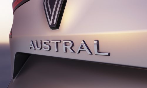 RENAULT, YENİ SUV MODELİNİN İSMİNİ AÇIKLADI: AUSTRAL