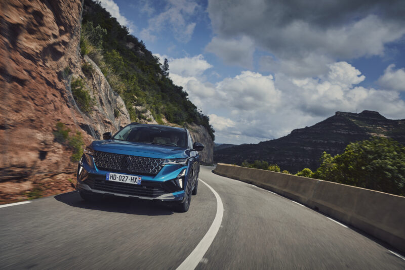 Daha İddialı, Daha Güçlü Yeni Renault Austral Türkiye’de Satışa Sunuldu