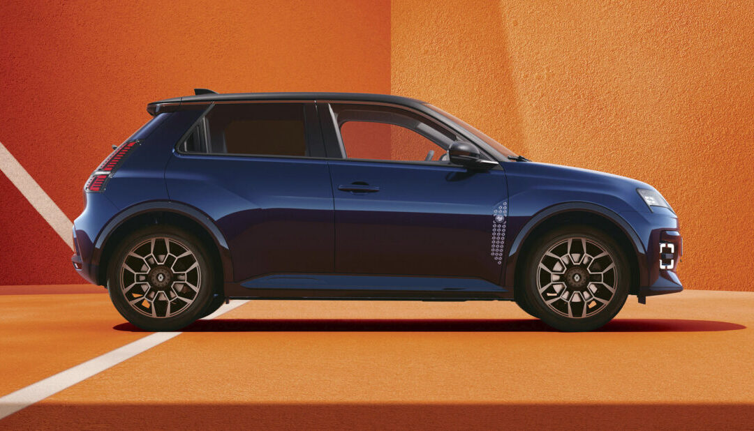 İkonik Renault 5, Roland-Garros’ya Özel Olarak Yeniden Tasarlandı