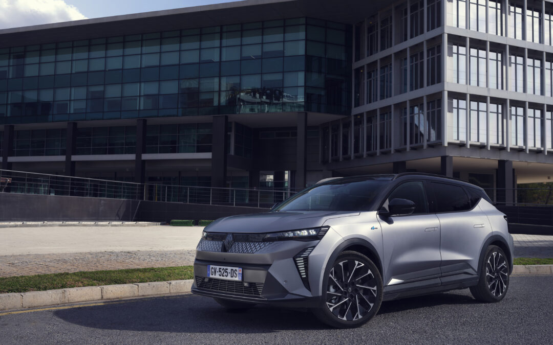Renault’da Elektrikli Ailenin Üst Segment Temsilcisi: SCENIC E-Tech Elektrikli Türkiye’de