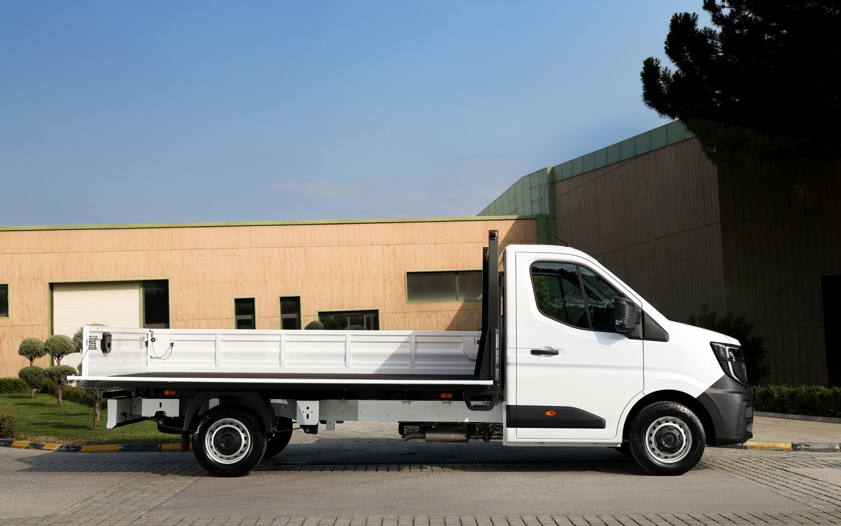 1788503126_Renault_Master_Kamyonet__2_