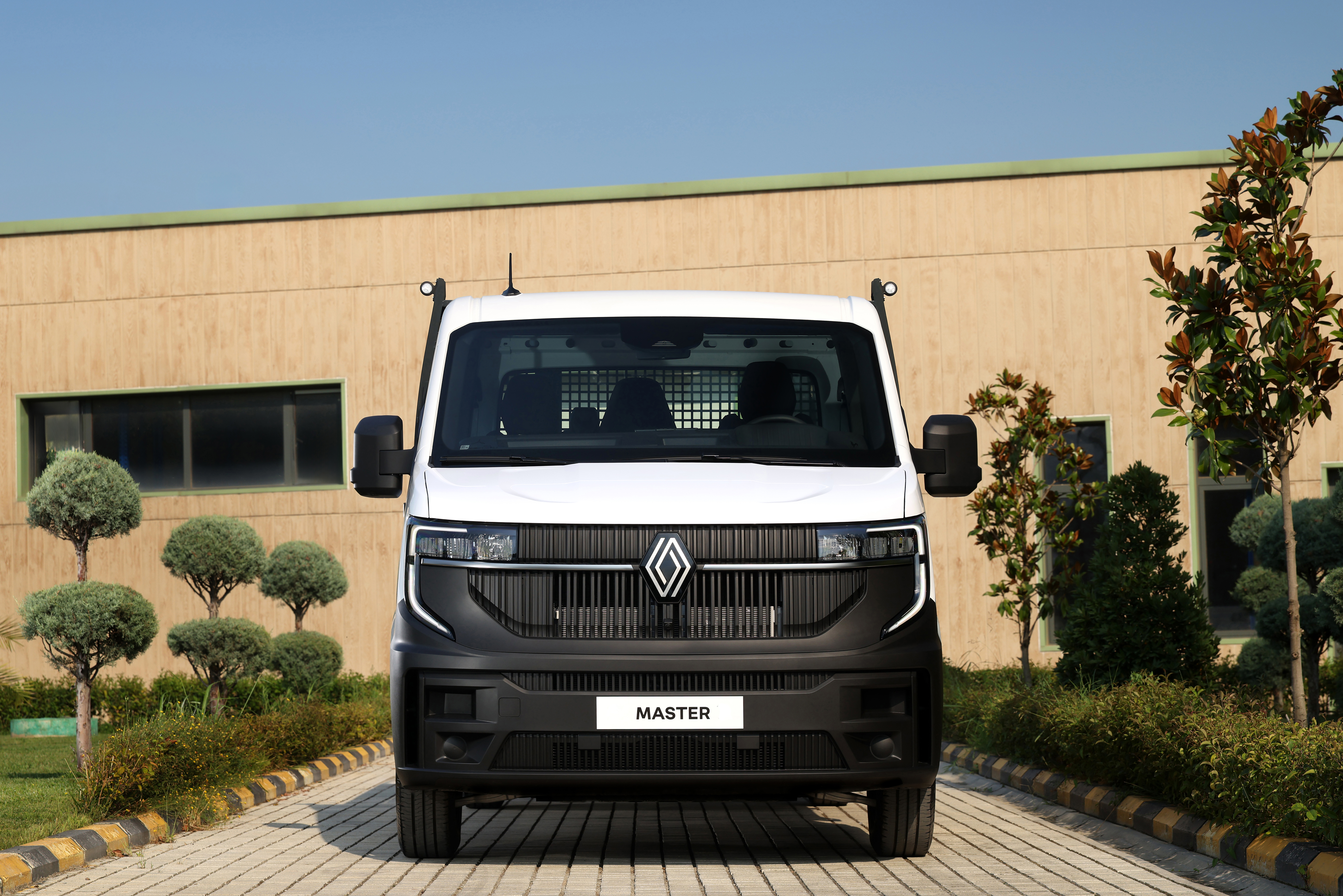 1788503135_Renault_Master_Kamyonet__3_